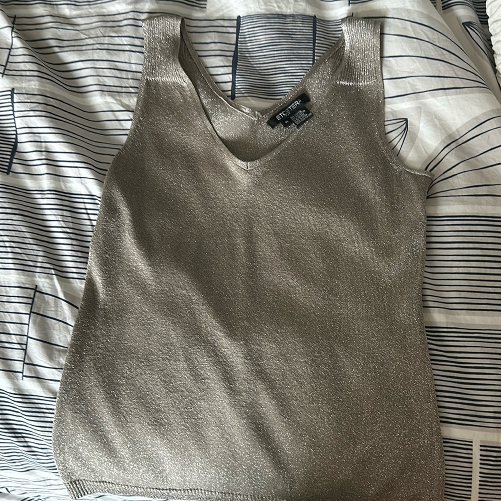 Etcetera top. Color gold